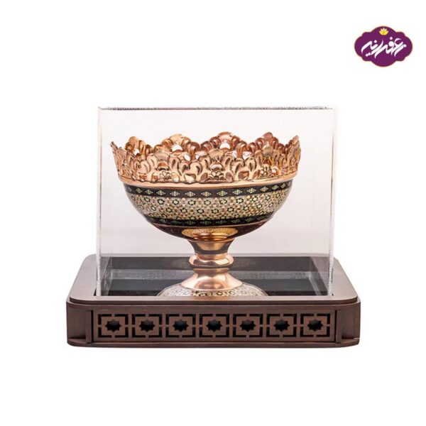 جعبه آجیل خوری فیروزه کوبی سایز 11 با جعبه پلکسی؛-مس-و-خاتم-سایز-11-با-جعبه-پلکسی5534